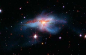 O impacto dos dois aglomerados deu origem à galáxia NGC 6240